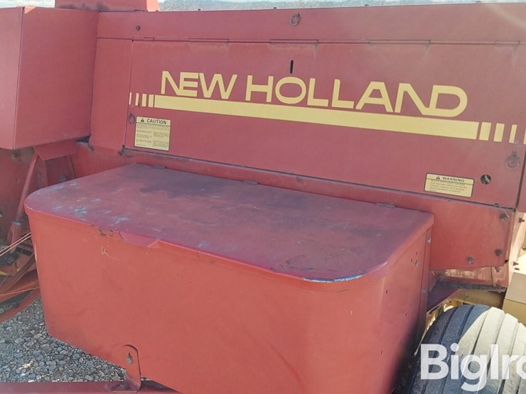 1990-new-holland-570-image-19