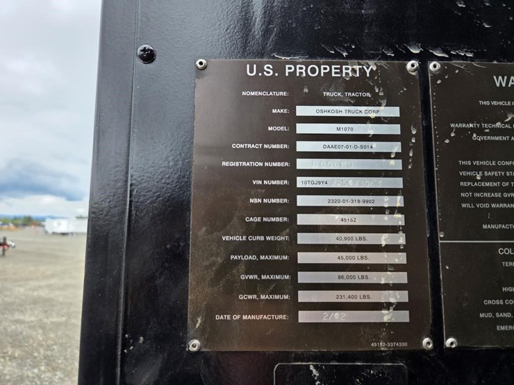 2002-oshkosh-m1070-image-17