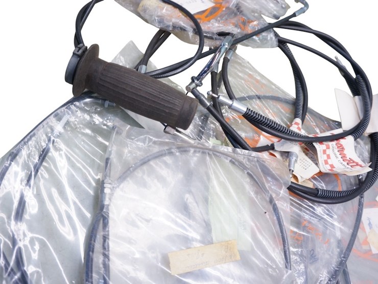 cables---motion-pro,-rocky,-barnett-etc…-miscellaneous-parts-lot-image-4