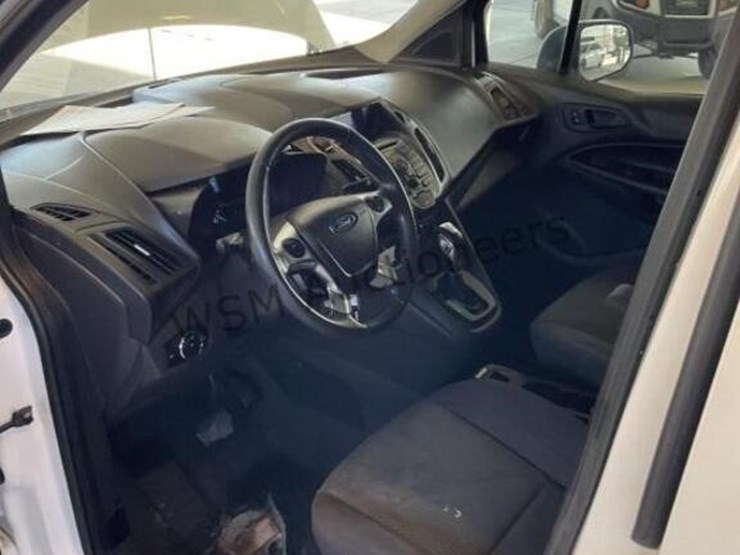 2015-ford-transit-connect-image-24