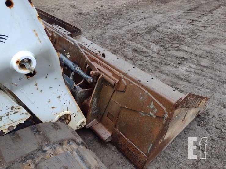 2017-bobcat-t590-image-17