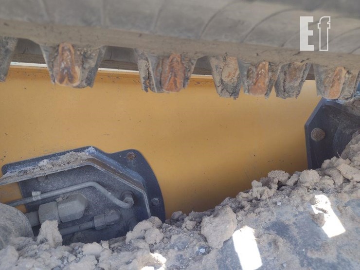 2015-volvo-mct125c-image-28