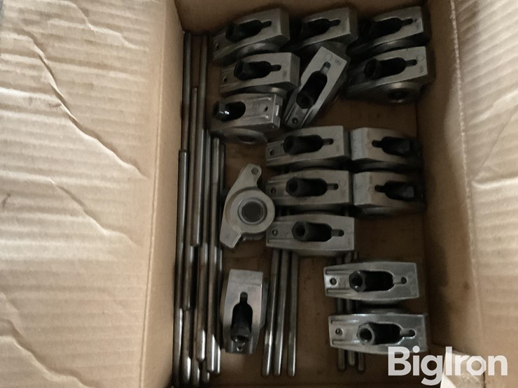 gm-small-block-v-8-gas-engine-image-15