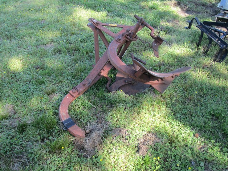 #36716-•-2-bottom-breaking-plow-image-3