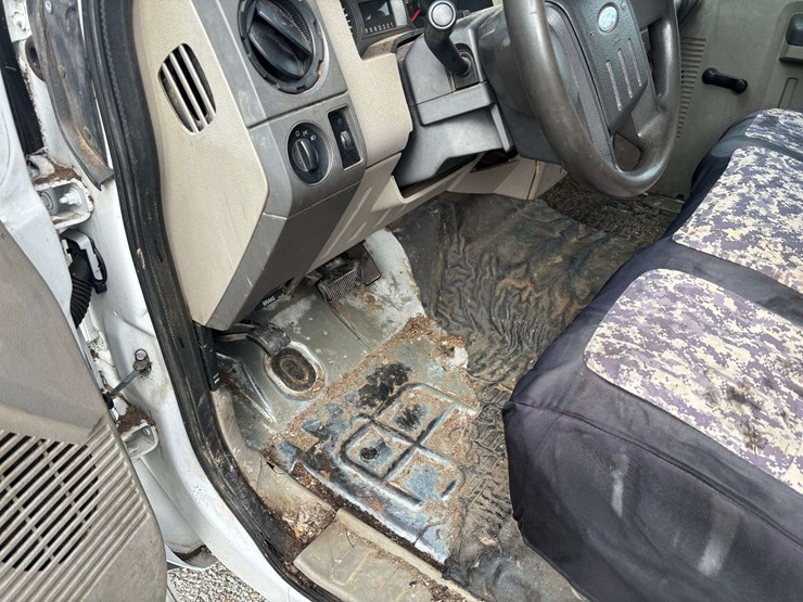 2008-ford-f550-image-20