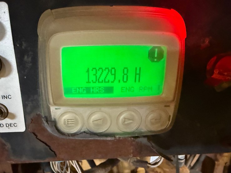 2012-caterpillar-c4.4-image-12