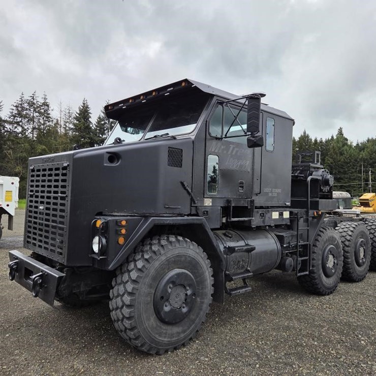 2002 OSHKOSH M1070
