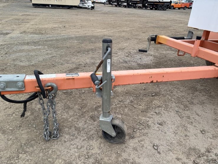 2008-wanco-s/a-towable-message-board-image-10