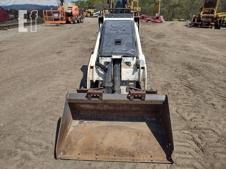 2020-bobcat-mt85-image-2