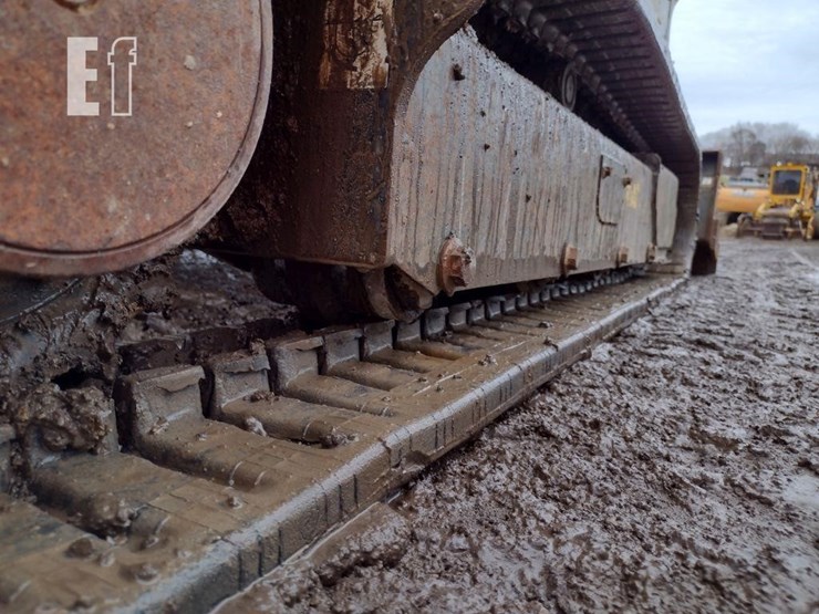 2014-bobcat-e35-image-39