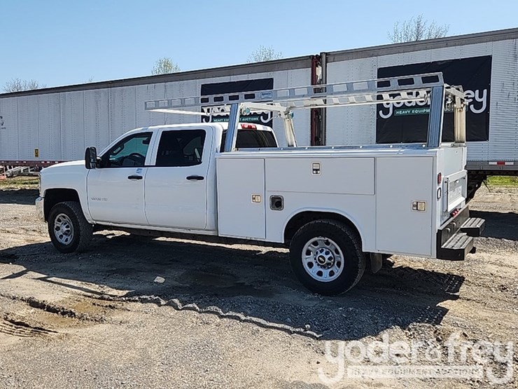 2016-chevrolet-silverado-3500hd-image-3