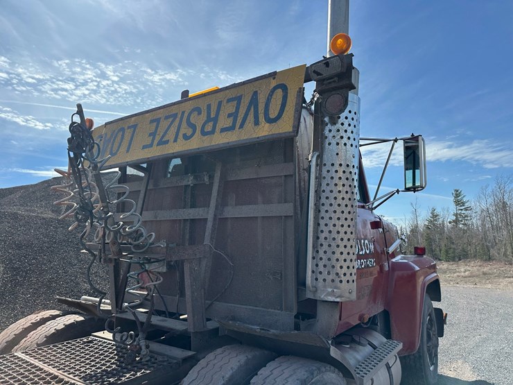 1984-ford-tractor-image-19