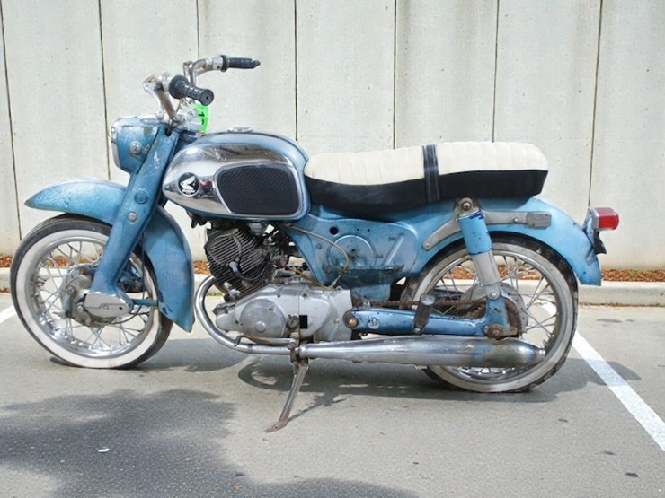 honda-ca95-baby-dream-motorcycle-image-4