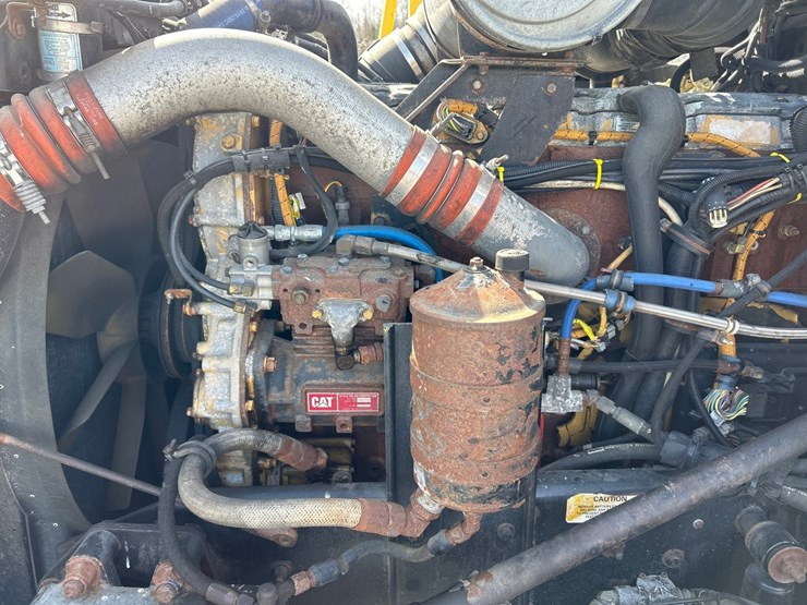 1999-kenworth-t600-image-49