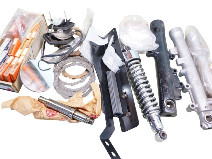 japanese---kawasaki,-honda,-etc…-miscellaneous-parts-lot-image-1