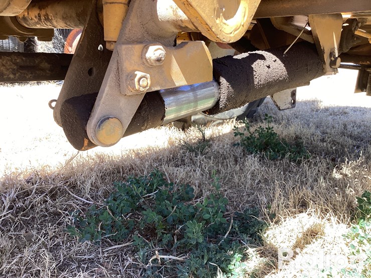 international-cub-lo-boy-image-19