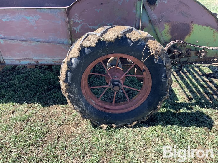 john-deere-47-image-14