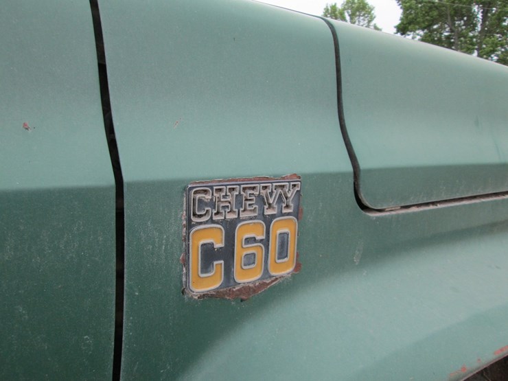 1974-chevrolet-c60-image-15