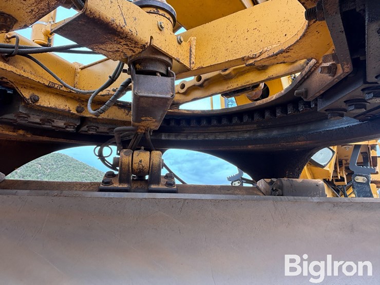 1999-deere-772ch-image-16