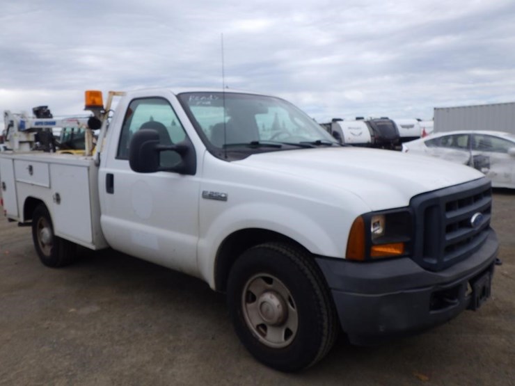 2006-ford-f250-image-2