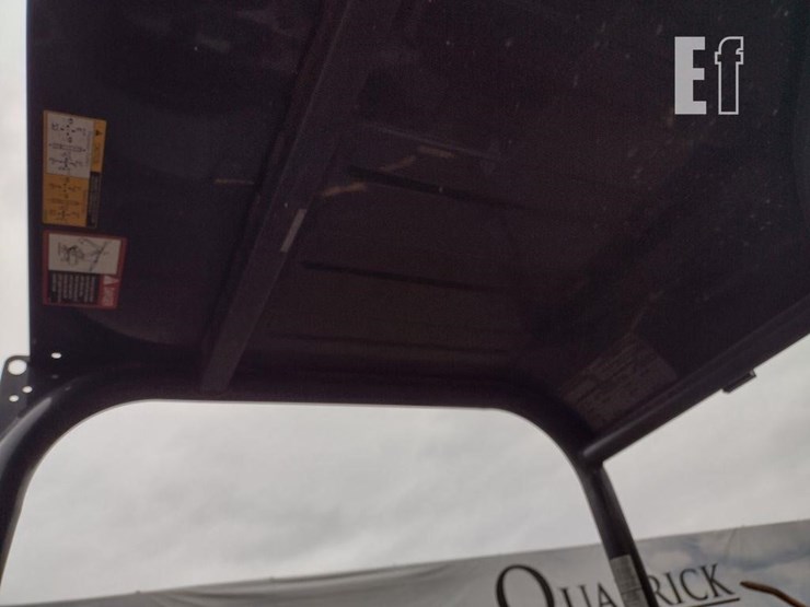 2020-deere-35g-image-9