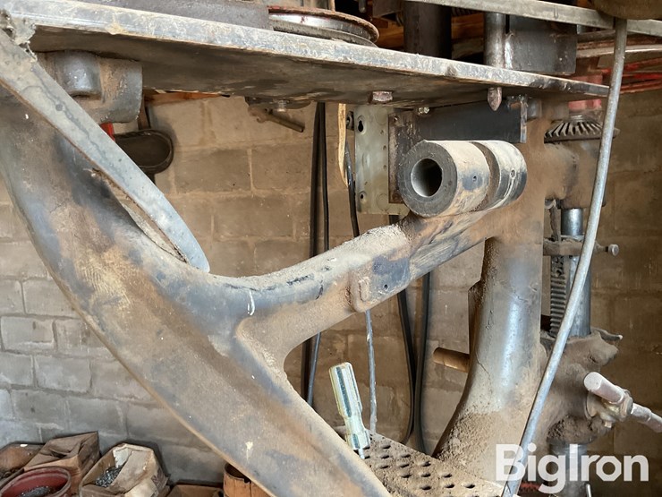 champion-20”-camelback-drill-image-9