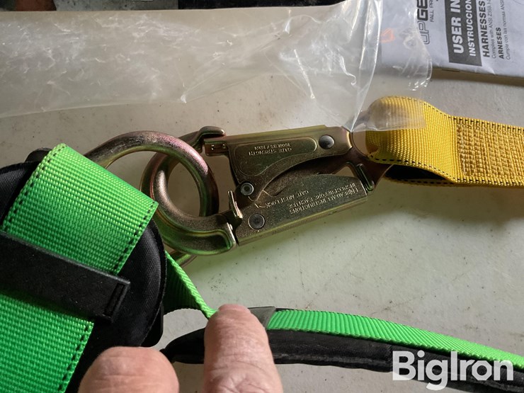 safety-gear-image-12