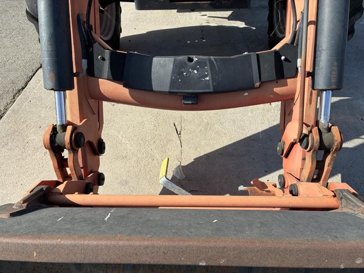 2008-massey-ferguson-6485-image-8