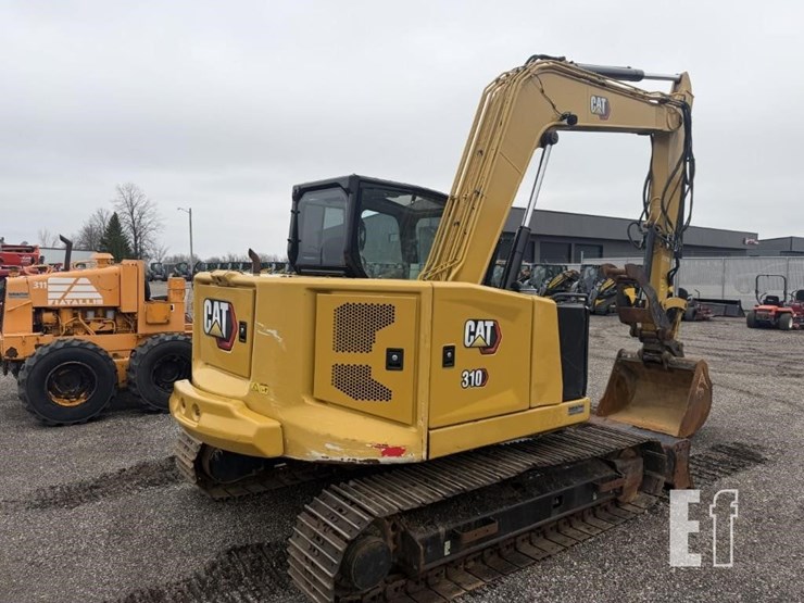 2022-caterpillar-310-image-4