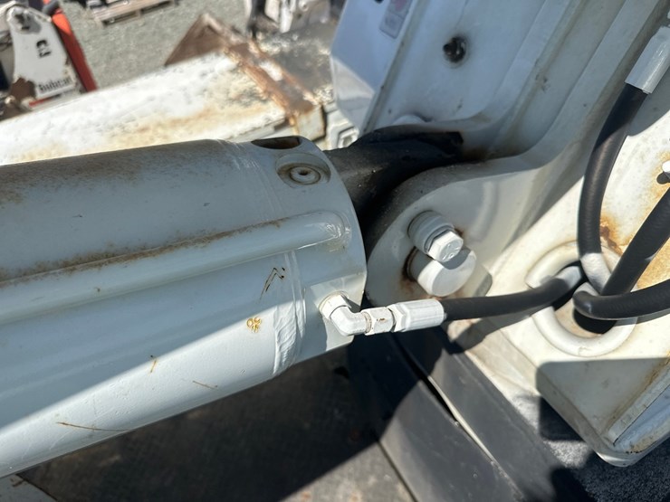 2009-international-durastar-4300-image-31