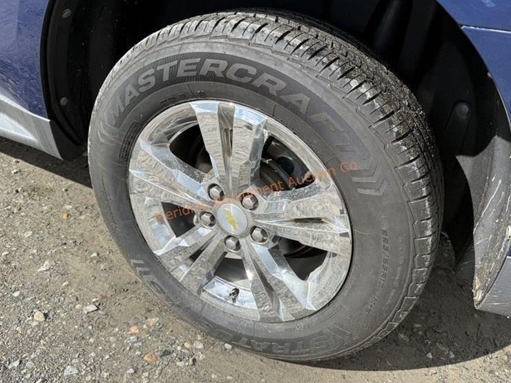 2010-chevrolet-equinox-image-16