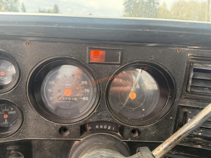 1986-chevrolet-30-image-35