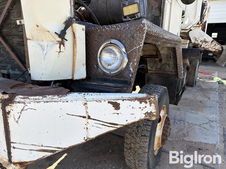 1974-international-paystar-5000-image-18