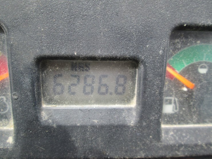 2016-bobcat-e35-image-40