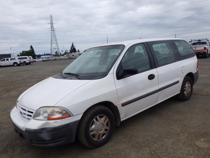 2000-ford-windstar-image-1