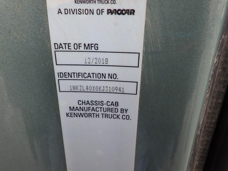 2019-kenworth-t880-image-113