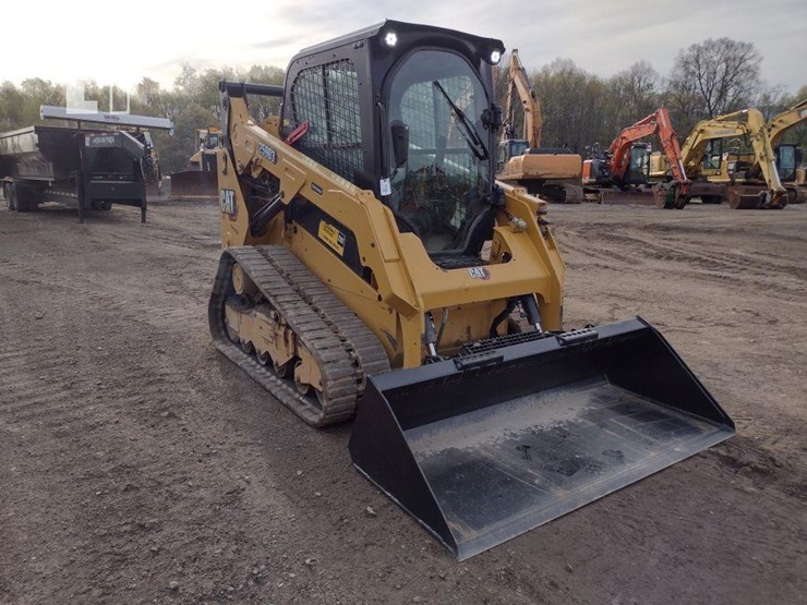 2020-caterpillar-259d3-image-33