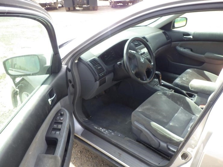 2007-honda-accord-sedan-image-5