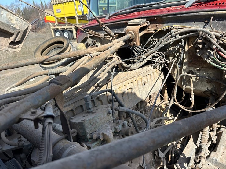 1984-ford-tractor-image-25