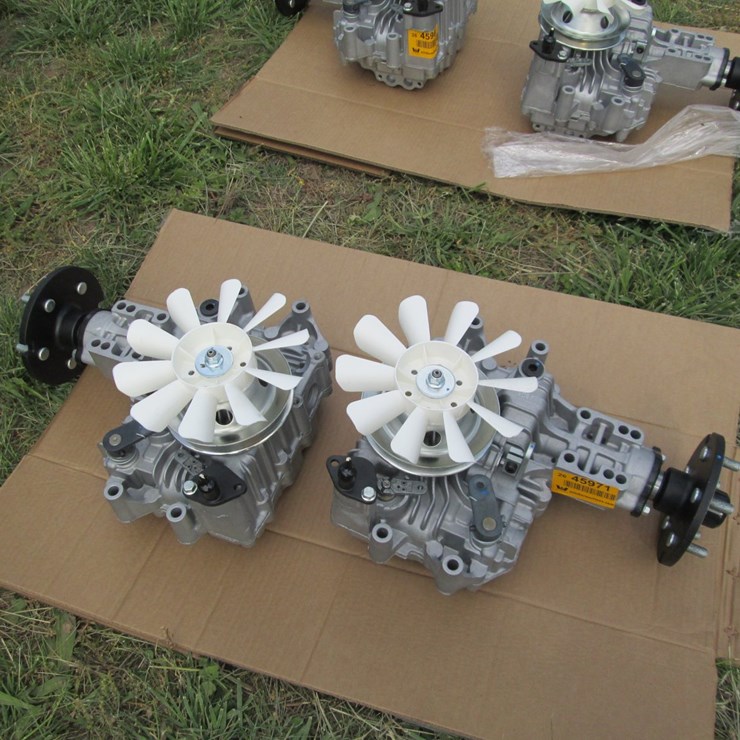 #45971 • Lot of (2) Unused Lawn Mower Rear Ends