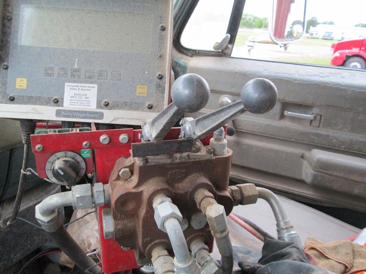 1974-chevrolet-c60-image-33