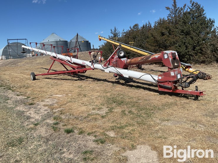 feterl-12”-diameter-auger-w/swing-away-image-3