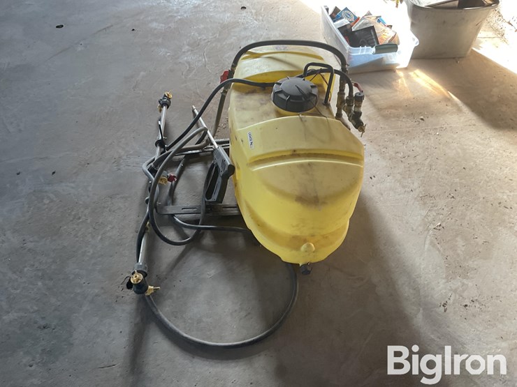 bomgaars-spot-sprayer-image-8