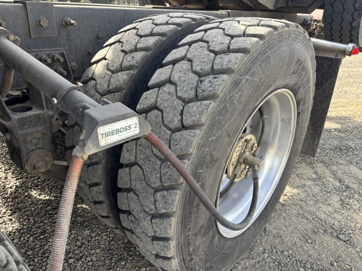 2022-international-hx520-image-12