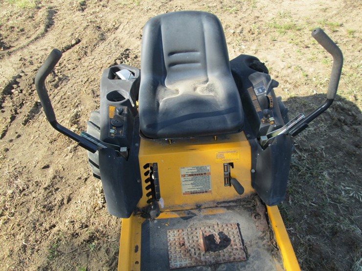 #36788-•-inop-cub-cadet-183649-zero-turn-mower-image-13