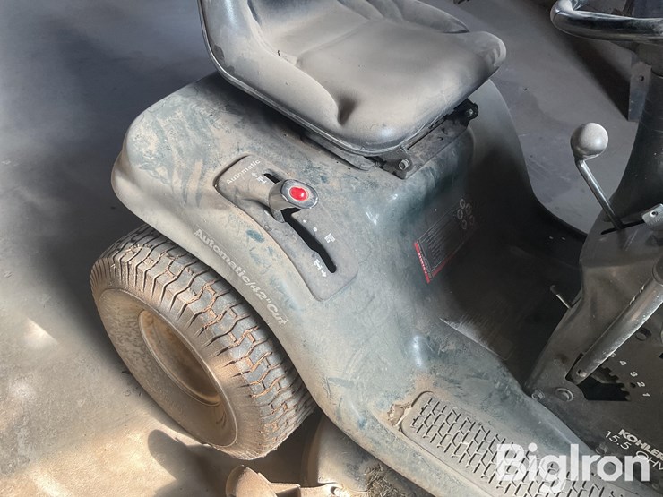 craftsman-riding-lawn-mower-image-15