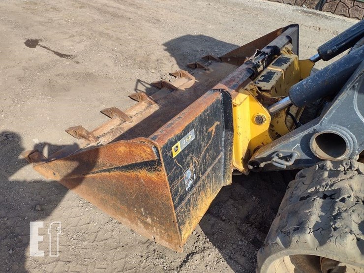 2023-deere-333g-image-18