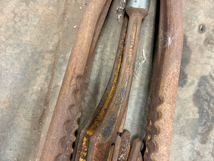 (3)-different-brand-rod-elevators-&-(2)-rod-wrenches-image-3