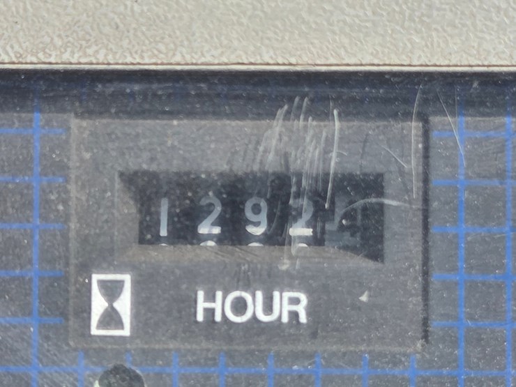 komatsu-fg25t-11-image-44