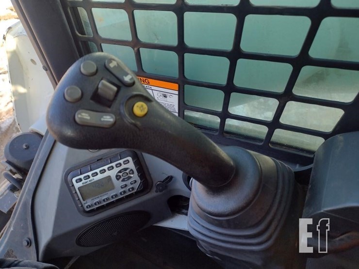 2020-bobcat-t870-image-9